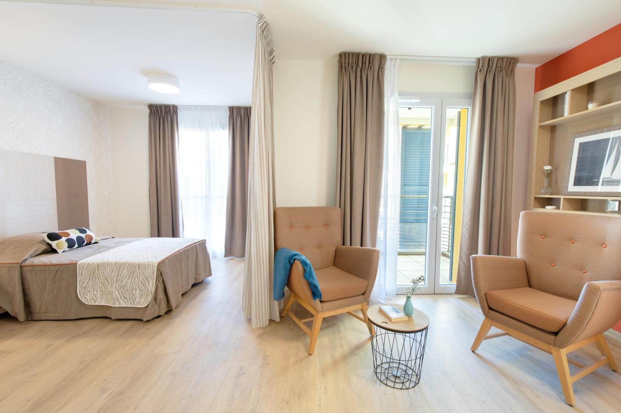 Zenao Frejus Aparthotel Eksteriør bilde