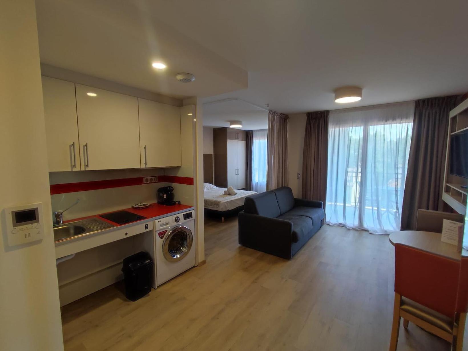 Zenao Frejus Aparthotel Eksteriør bilde
